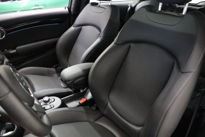 MINI Cooper SE Camden Edition