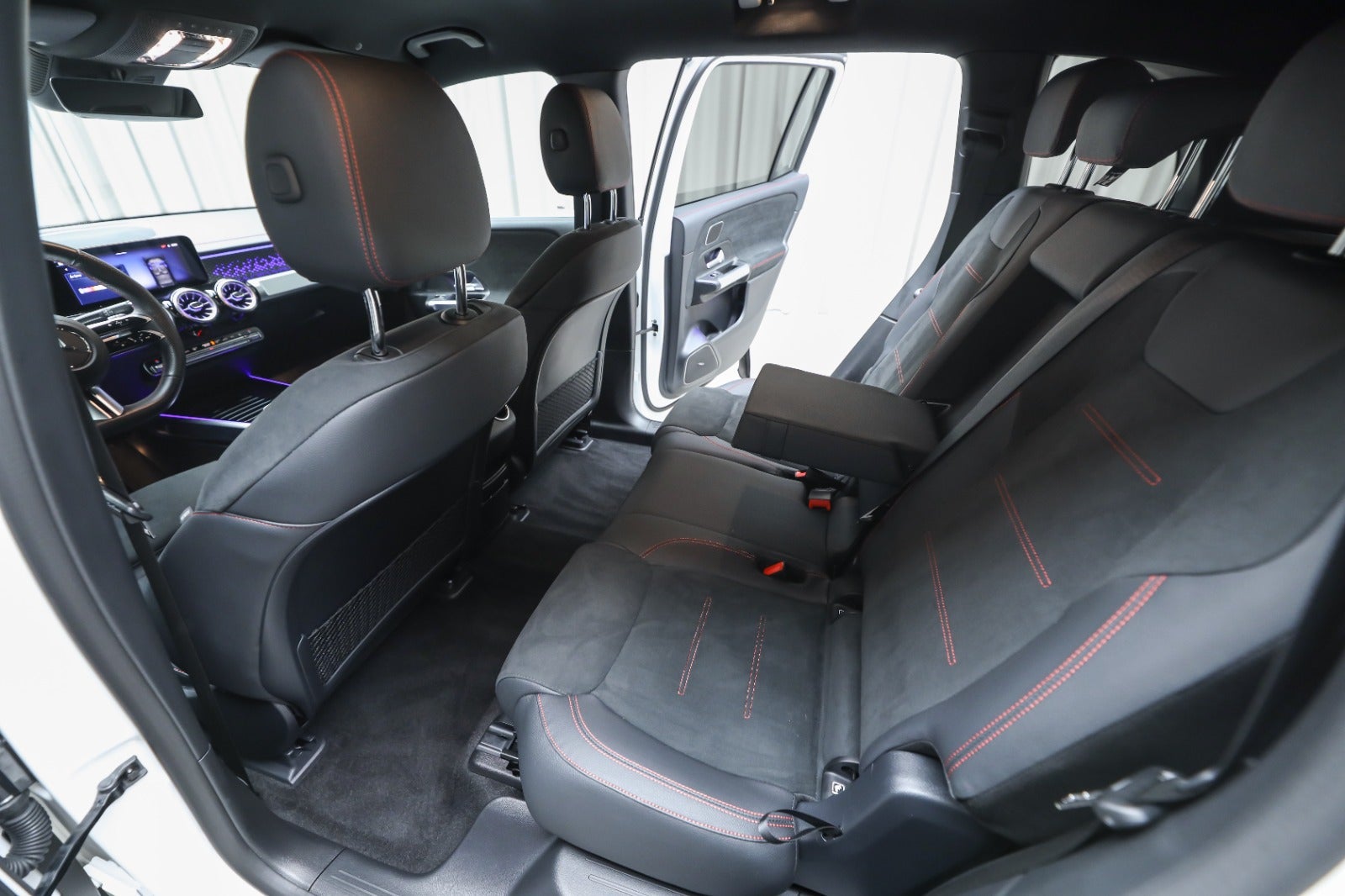 Mercedes-Benz EQB 250+ (5/8)