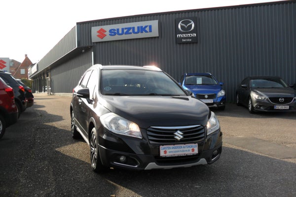 Suzuki S-Cross Exclusive