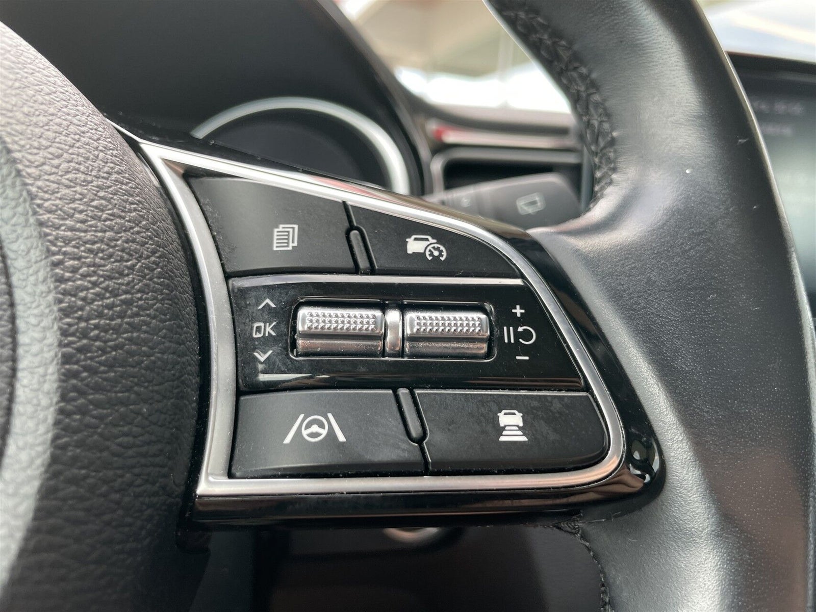 Kia Ceed PHEV Prestige SW DCT
