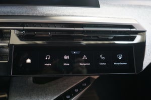 Peugeot e-5008