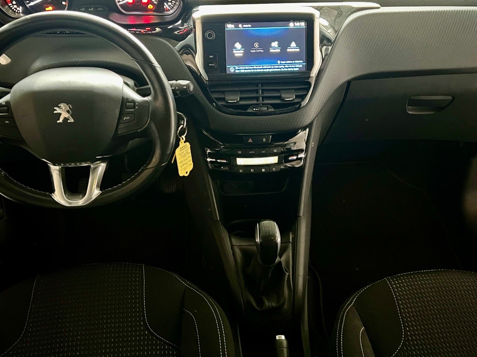 Peugeot 208 2017