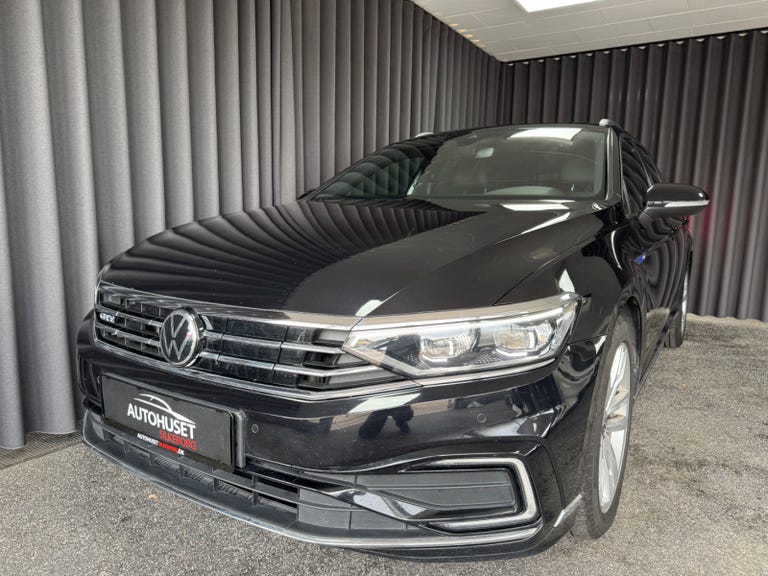 VW Passat GTE Highline+ Variant DSG