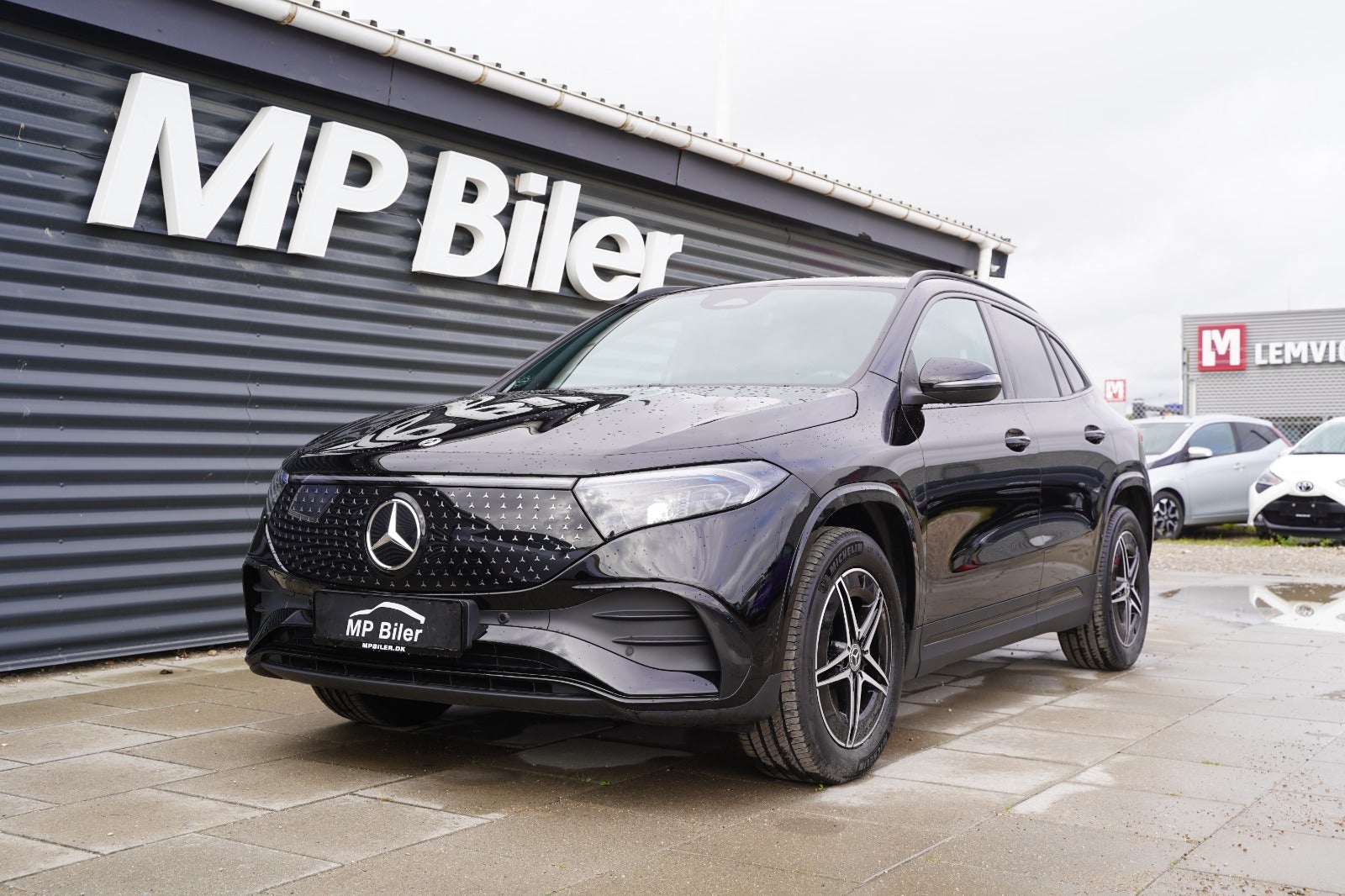 Billede af Mercedes EQA350  AMG Line 4Matic
