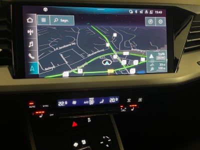 Audi Q4 e-tron Attitude quattro Van