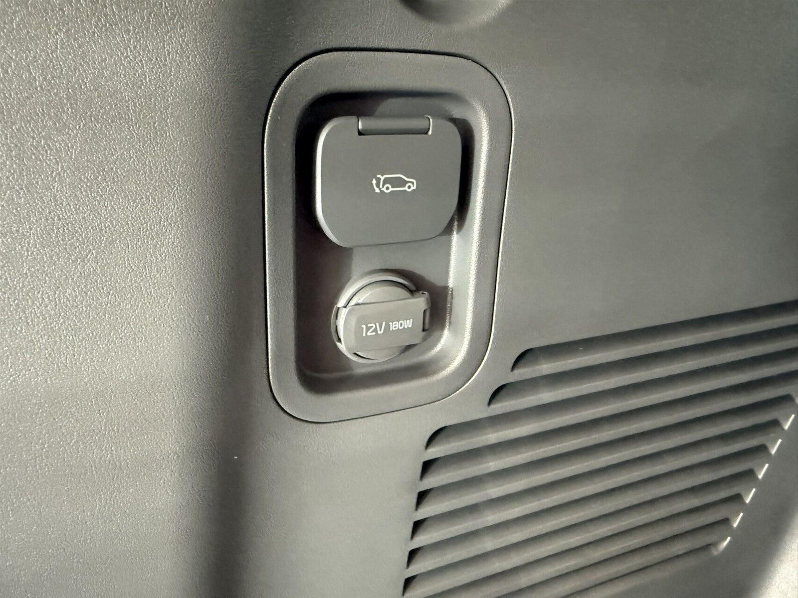 Kia EV9 Standard Range Upgrade RWD 7prs