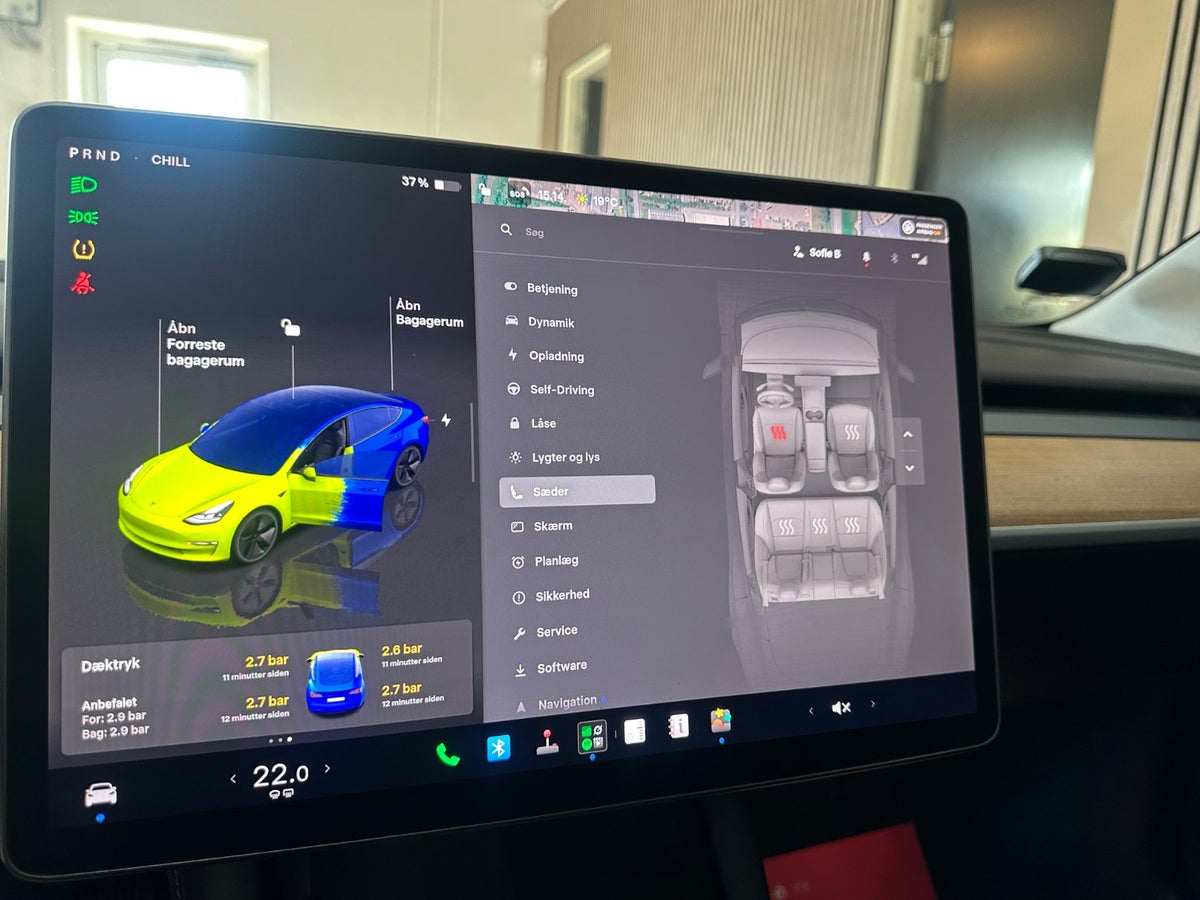 Tesla Model 3 Long Range AWD