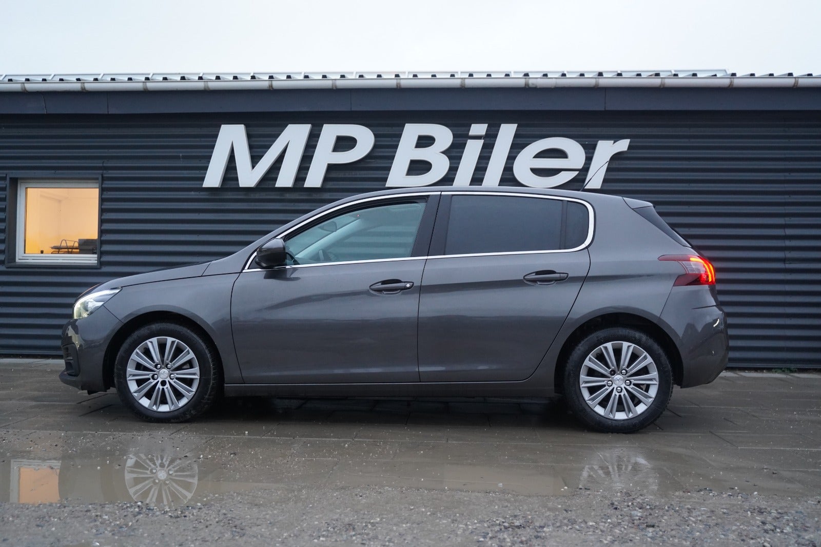Billede af Peugeot 308 1,5 BlueHDi 130 Prestige Sky