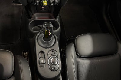 MINI Cooper SE Essential