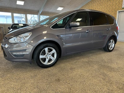 Ford S-MAX 1,6 SCTi 160 Titanium 5d