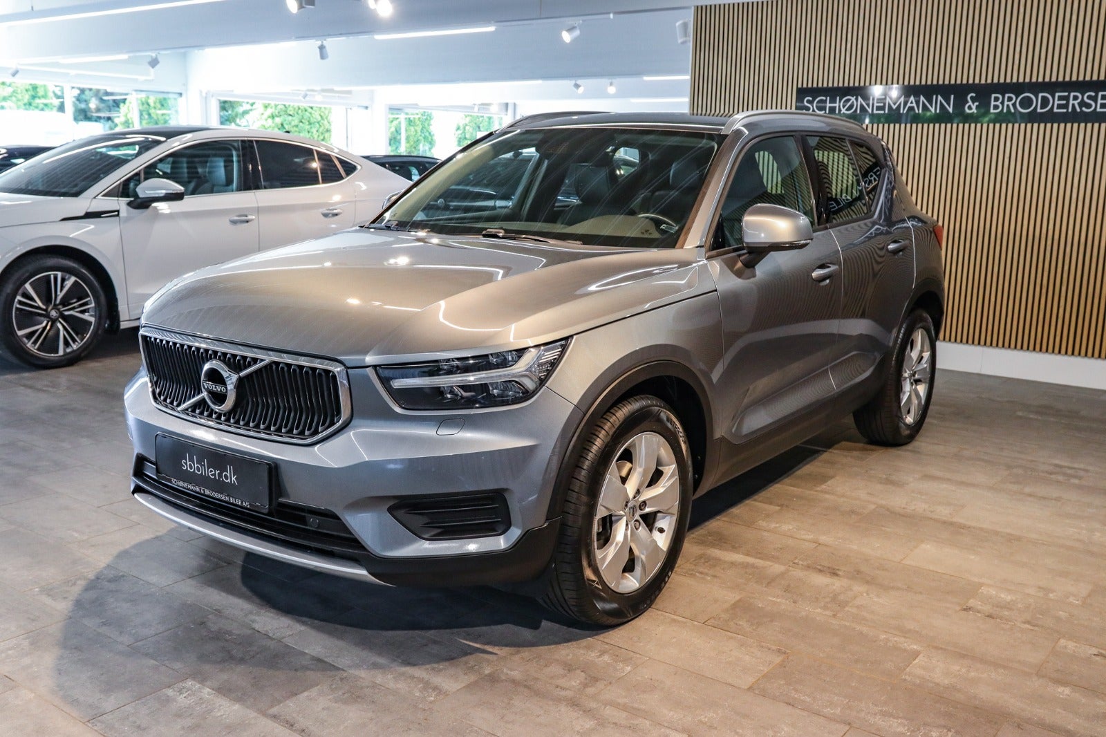 Billede af Volvo XC40 2,0 D3 150 Momentum aut.