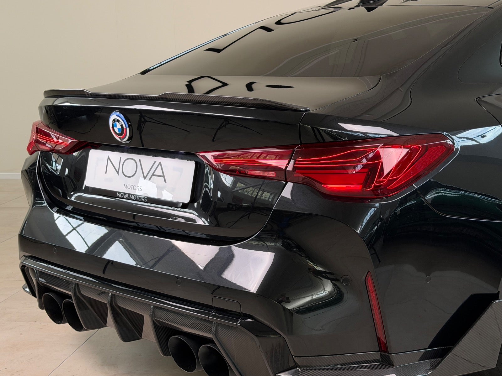 BMW M4 3,0 Coupé Competition xDrive aut. 2d - 5