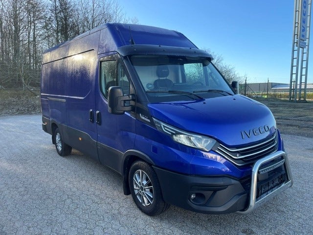 Billede af Iveco Daily 3,0 35S21 12m³ Van AG8