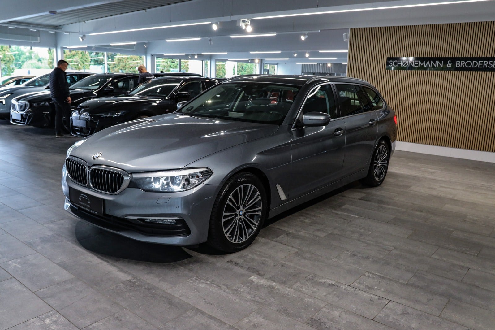 Billede af BMW 530d 3,0 Touring aut.