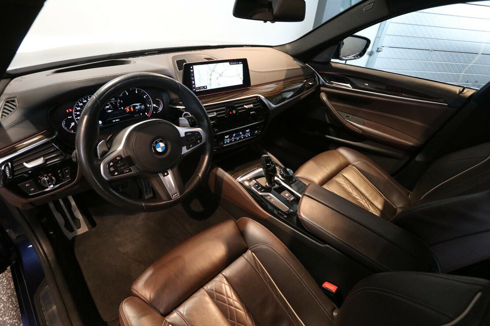 BMW 530d 3,0 Touring M-Sport xDrive aut. 5d - 7