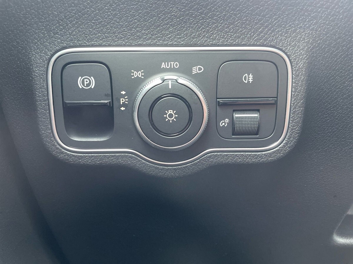 Mercedes EQB250+ Electric Art billede 13