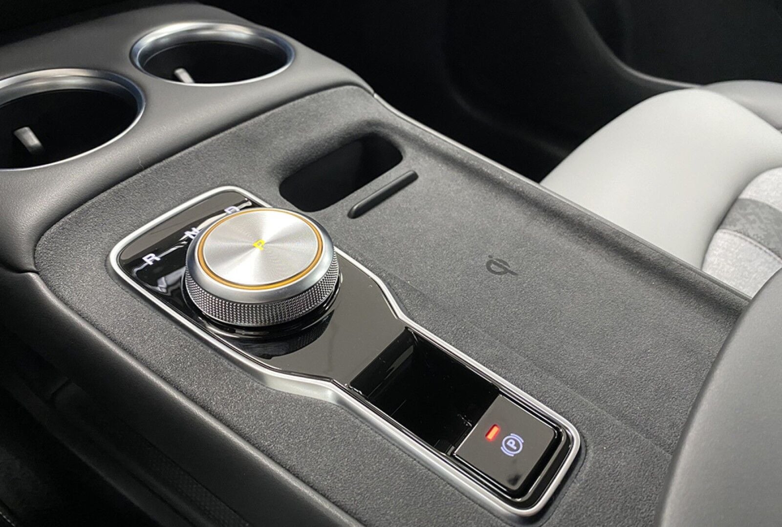 MG MGS5 Luxury