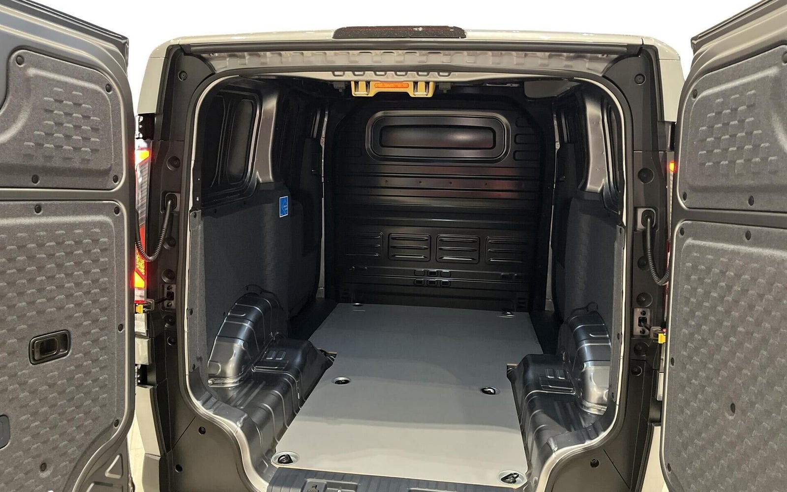 Kia PV5 Long Range Work