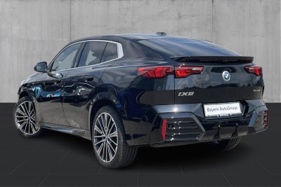 BMW iX2 eDrive20 M-Sport - 2