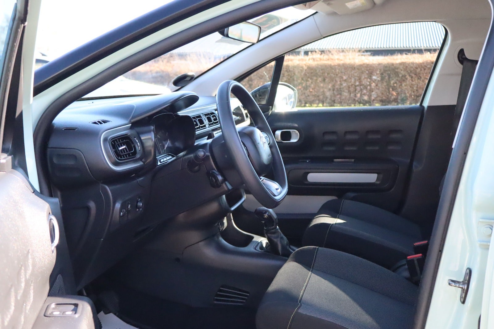 Billede af Citroën C3 1,2 PureTech 83 Shine