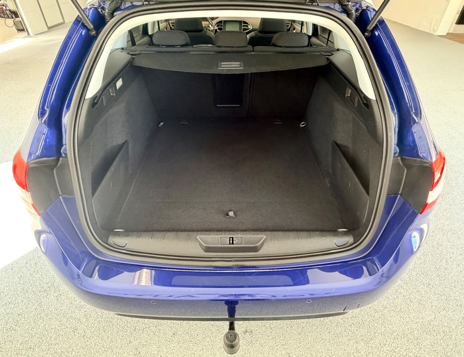 Billede af Peugeot 308 1,5 BlueHDi 130 Selection Sky