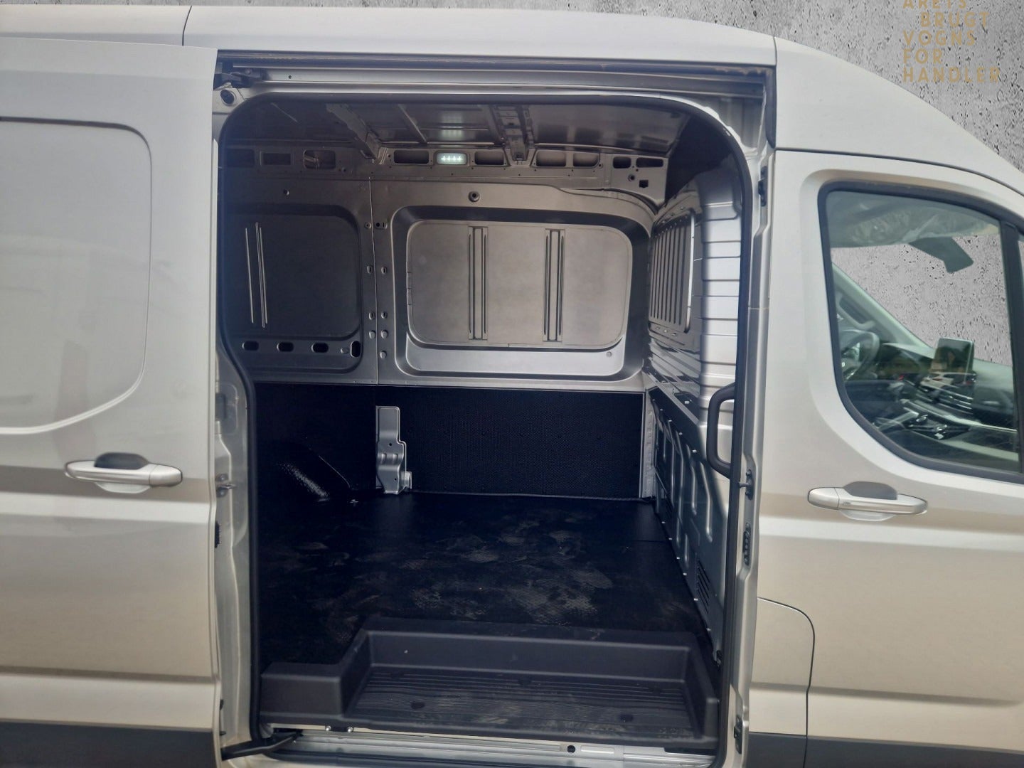 Billede af Maxus e-Deliver 9 72 L2H2 Kassevogn