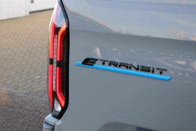 Ford E-Transit Custom 340L Limited