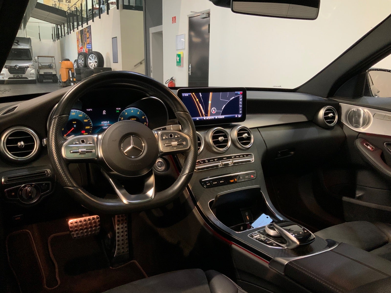 Mercedes-Benz C 300
