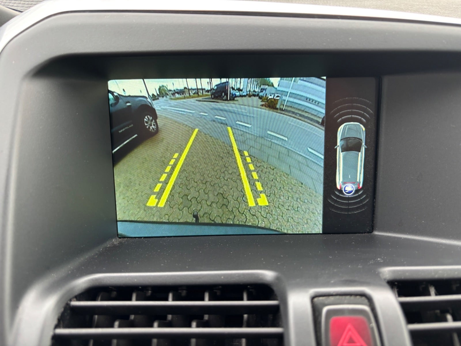 Volvo XC60 D4 190 Summum aut.
