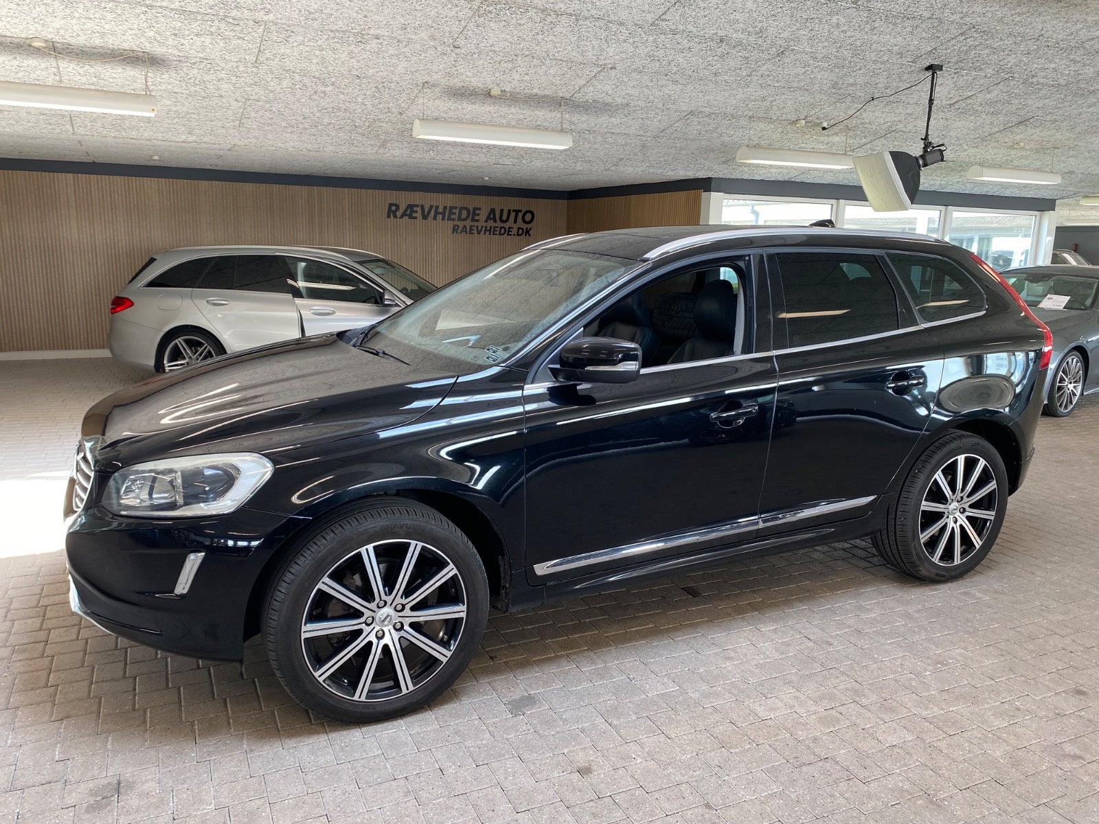 Volvo XC60 D4 181 Summum aut. – 2