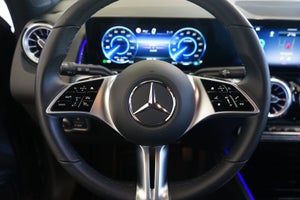 Mercedes EQB300
