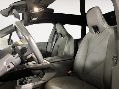 BMW iX xDrive40 Supercharged