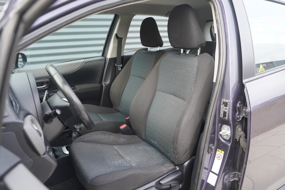 Billede af Toyota Yaris 1,3 VVT-i T2