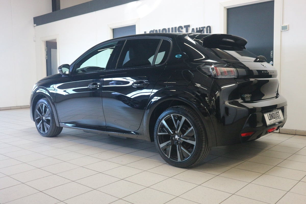 Peugeot e-208 GT