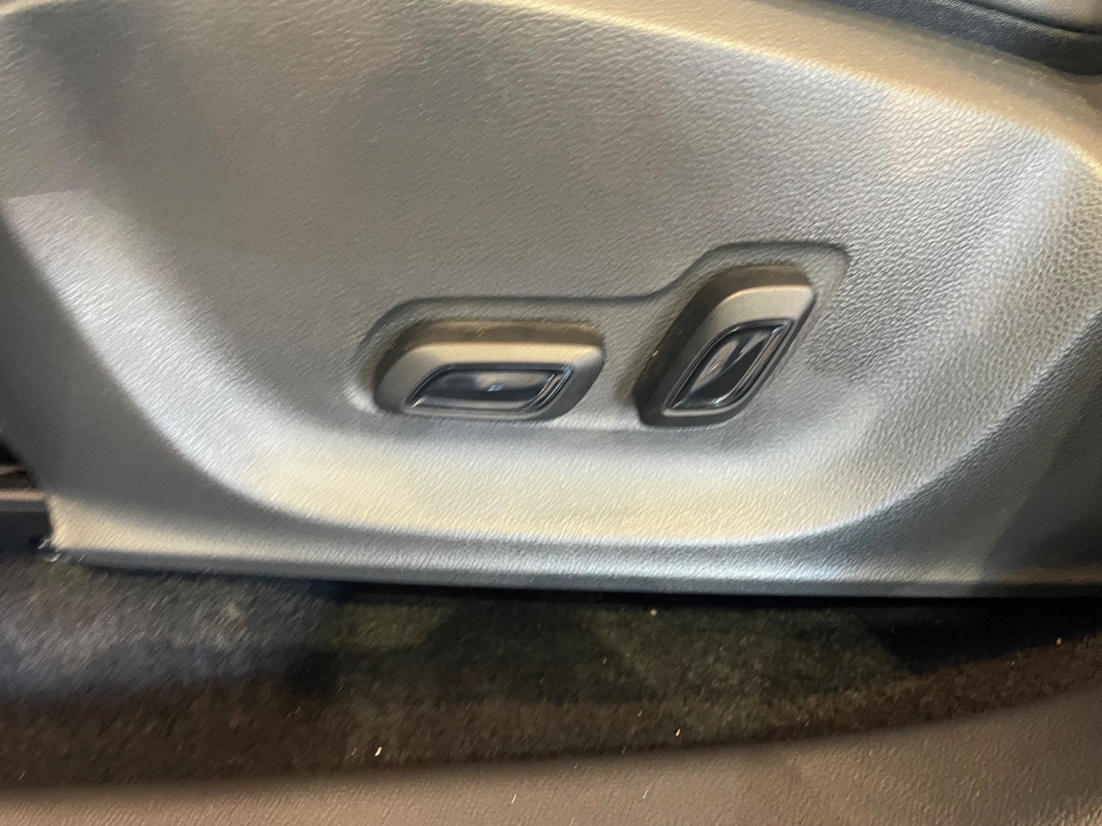 MG ZS Luxury
