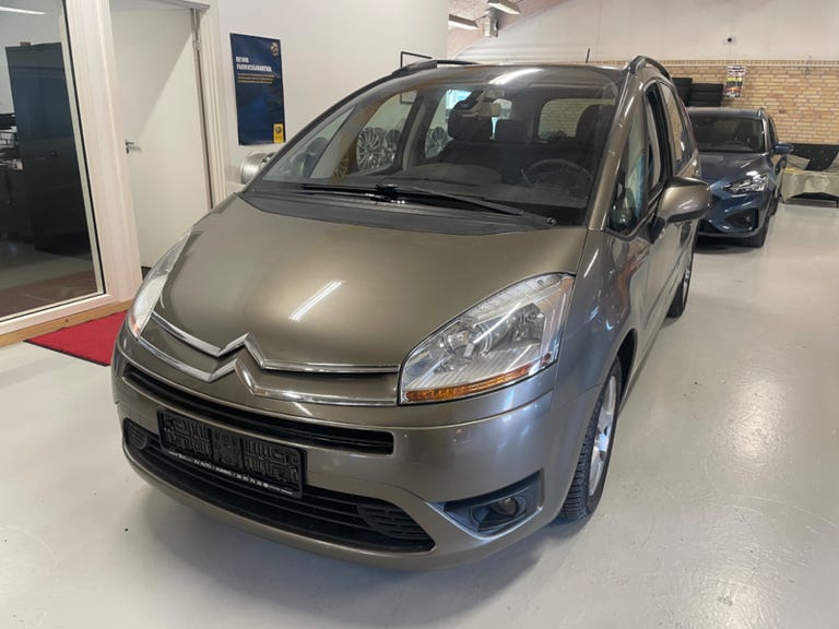 Citroën Grand C4 Picasso HDi 138 VTR E6G 7prs