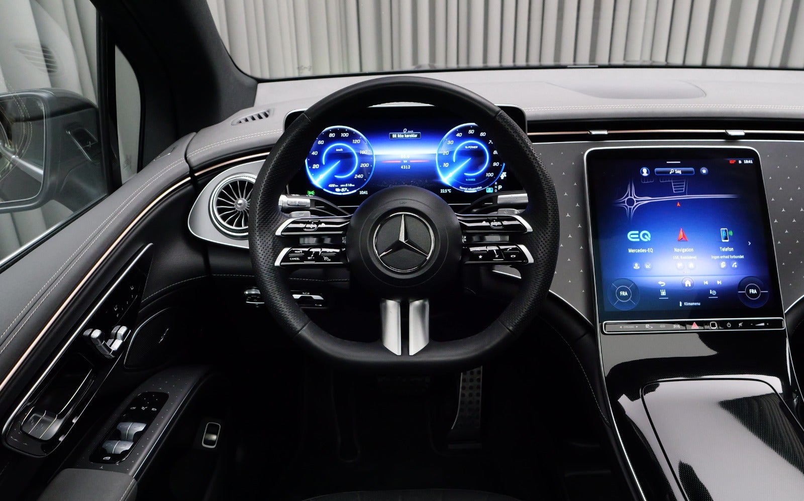 Mercedes EQS450 SUV AMG Line 4Matic