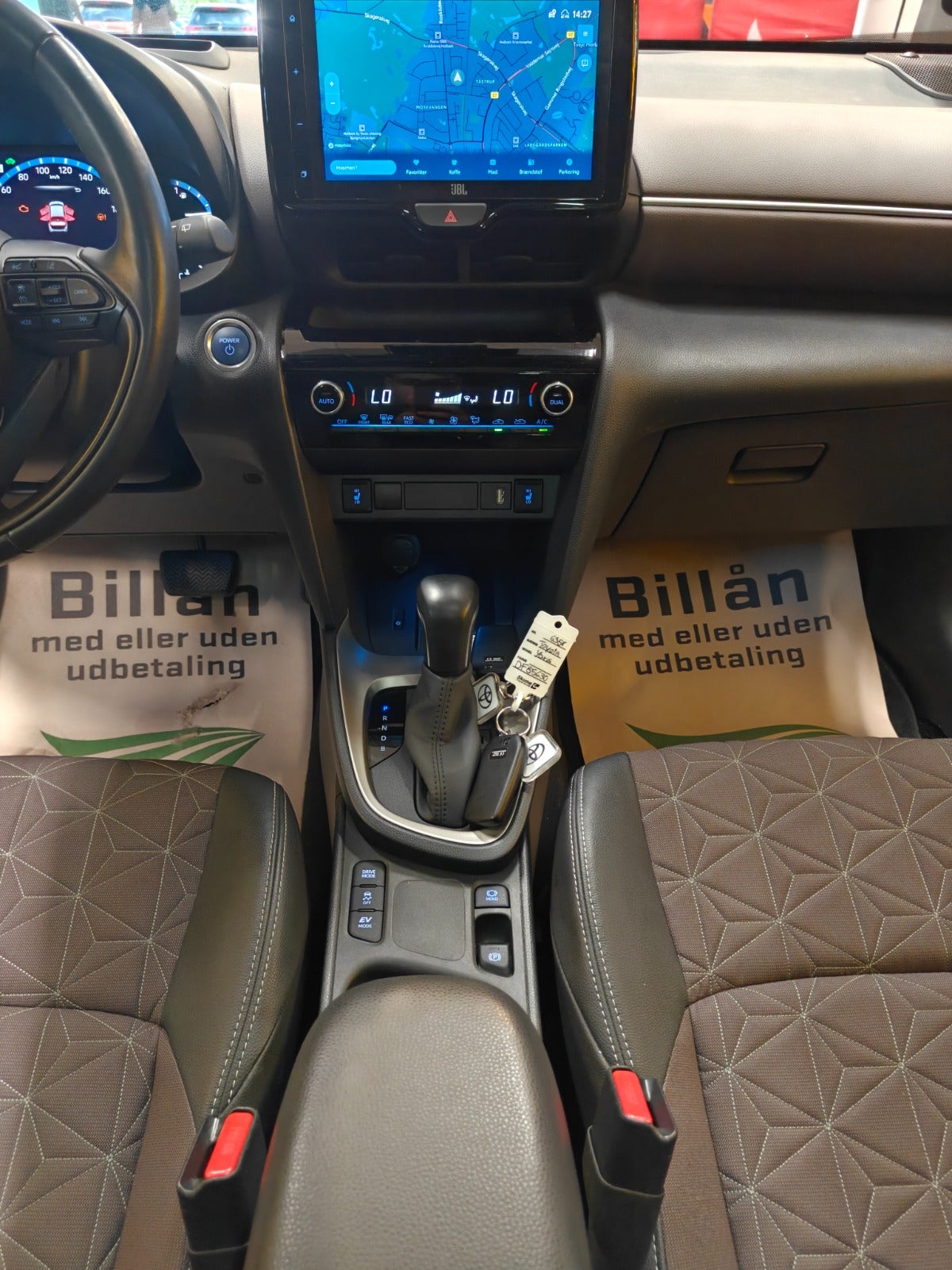 Billede af Toyota Yaris Cross 1,5 Hybrid Style Tech+ e-CVT