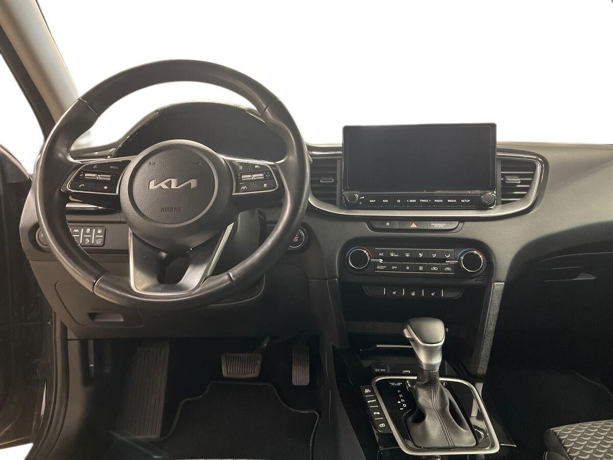 Kia Ceed PHEV Upgrade SW DCT