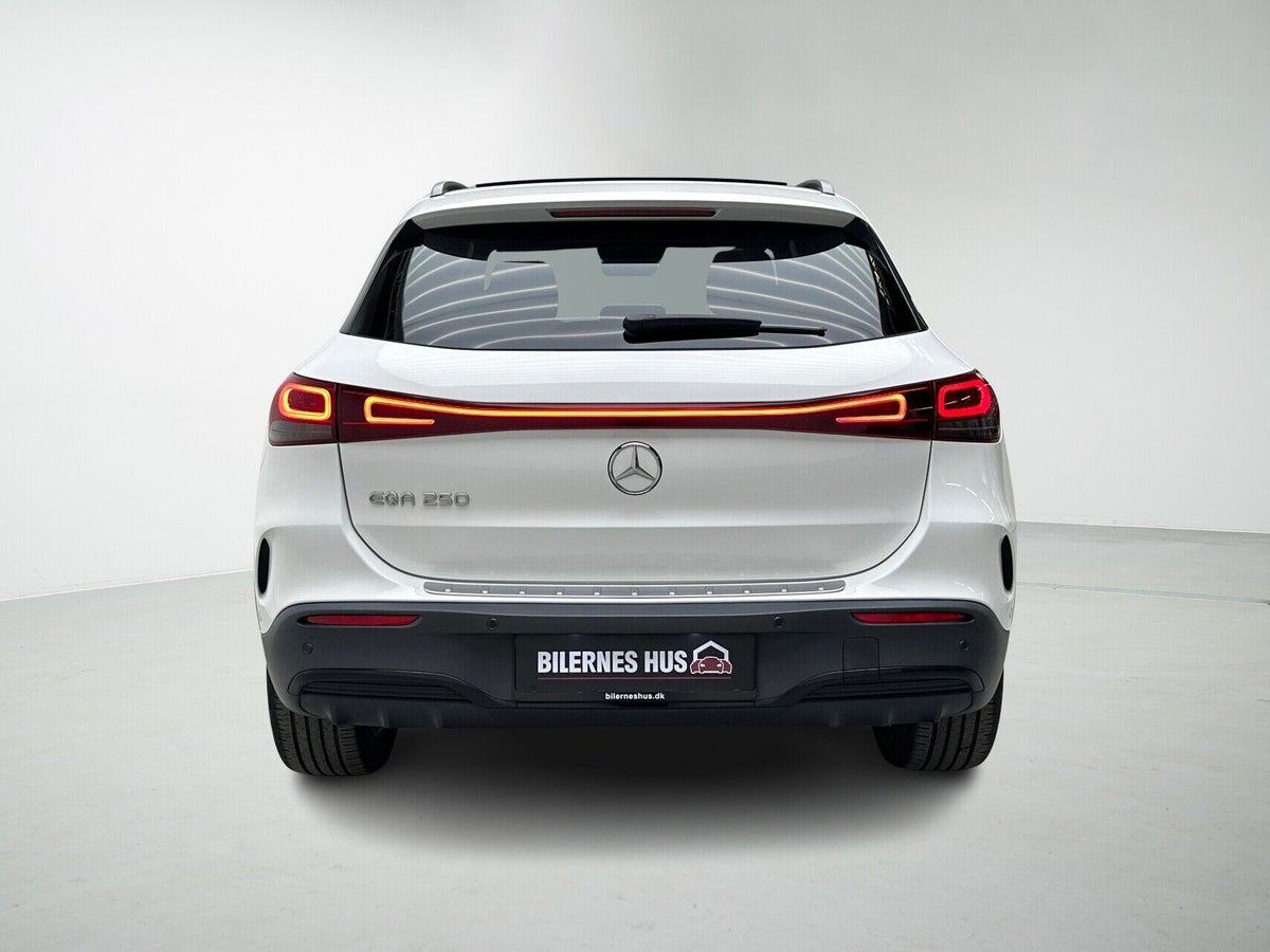 Mercedes EQA250 AMG Line billede 7