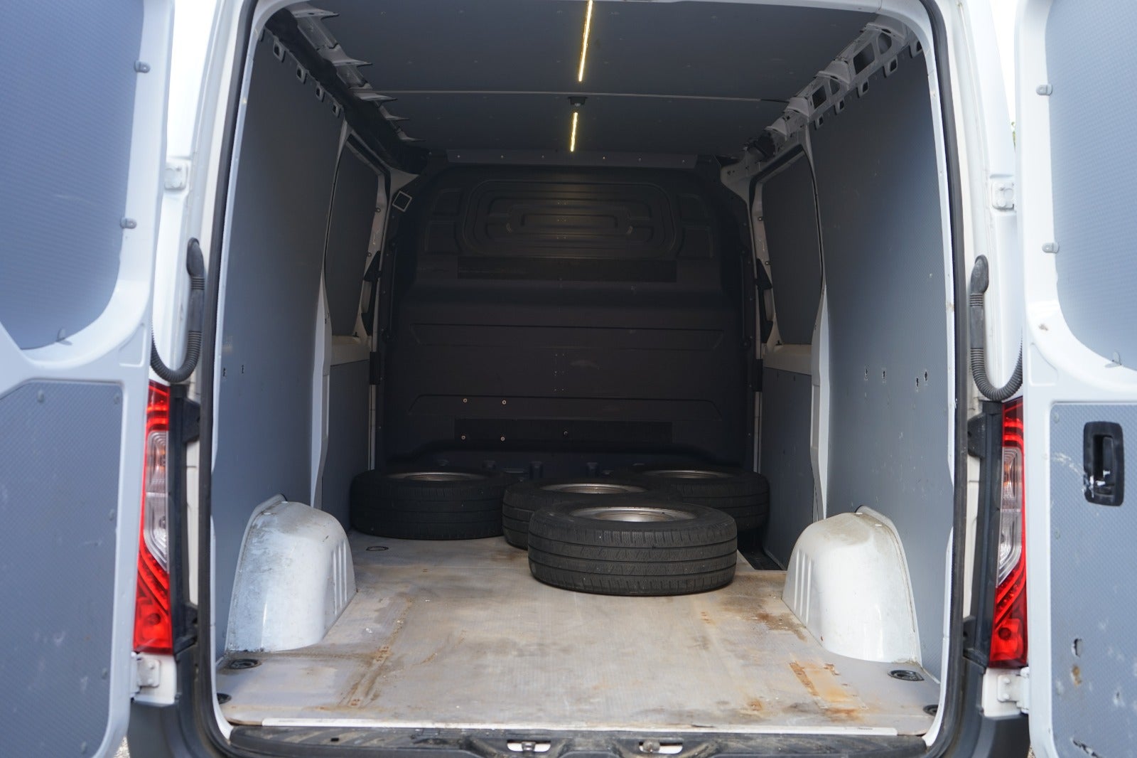Billede af Mercedes Sprinter 316 2,2 CDi A2 Kassevogn aut. RWD