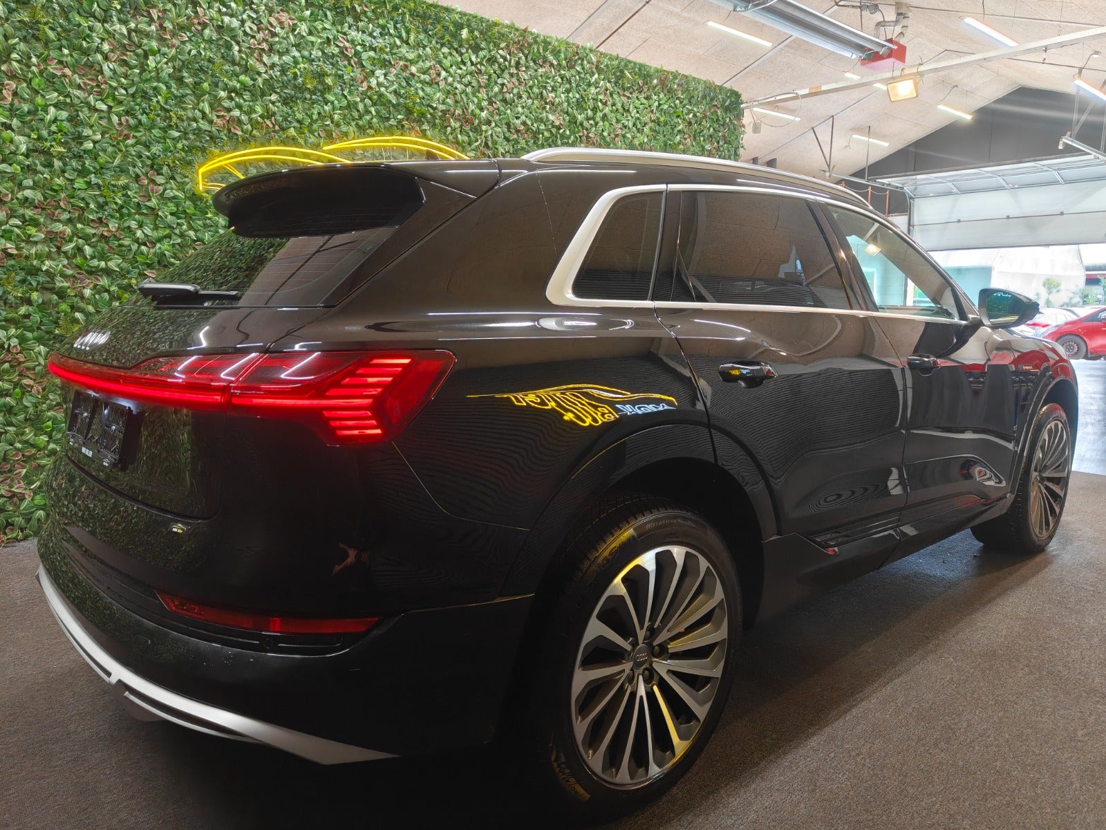 Billede af Audi e-tron 50 S-line quattro