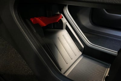 Ford Explorer Select Extended Range