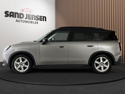 MINI Countryman SE Classic Trim M ALL4