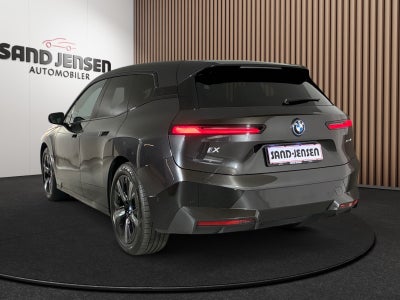 BMW iX xDrive40 Supercharged