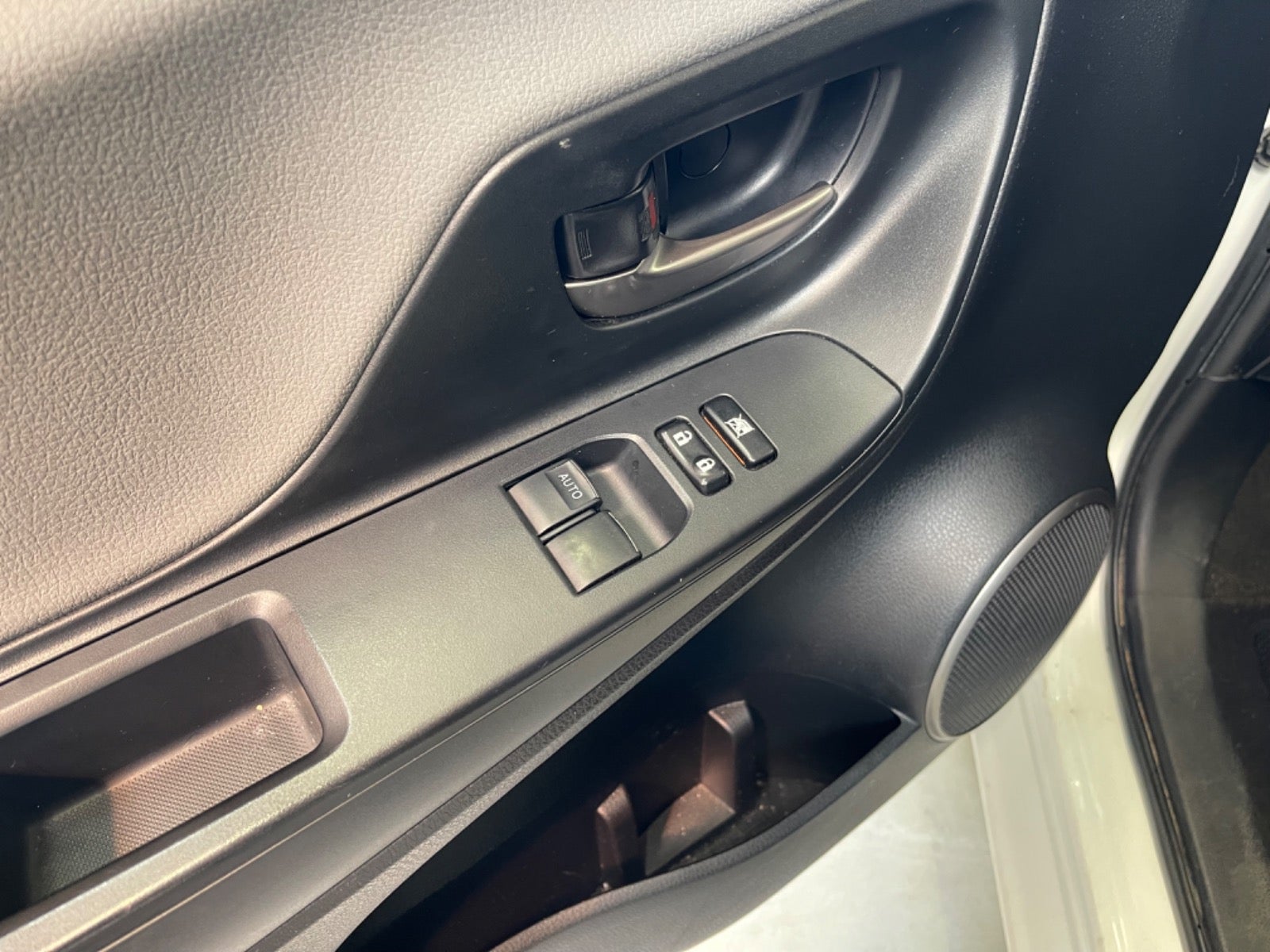 Billede af Toyota Yaris 1,0 VVT-i T2
