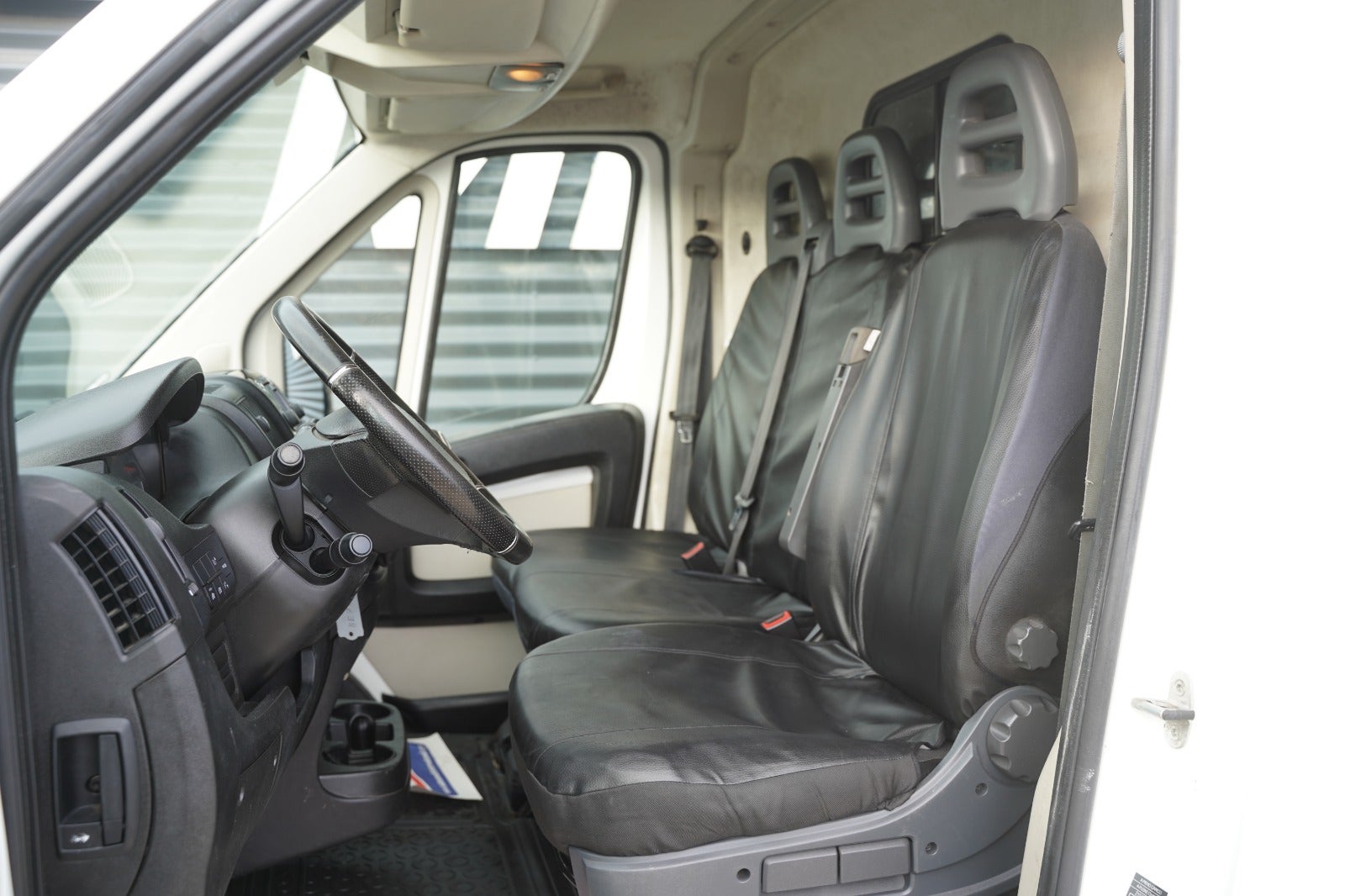 Billede af Peugeot Boxer 330 2,0 BlueHDi 130 L2H2