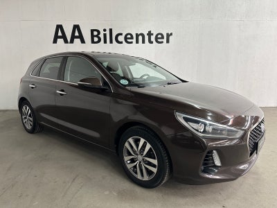 Hyundai i30 1,0 T-GDi Premium Benzin modelår 2017 km 193000 Brunmetal træk nysynet ABS airbag starts