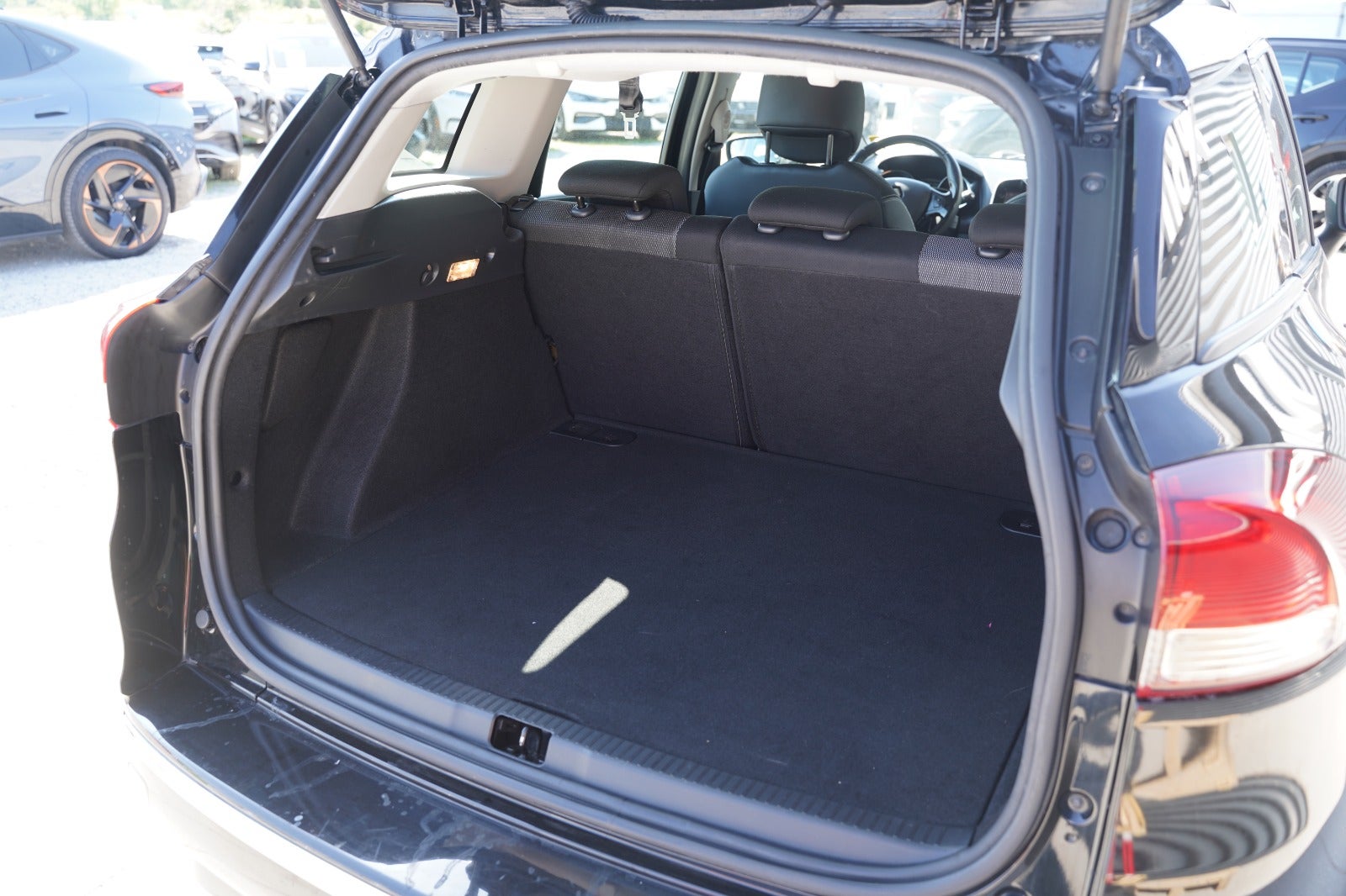 Billede af Renault Clio IV 1,5 dCi 75 Limited Sport Tourer