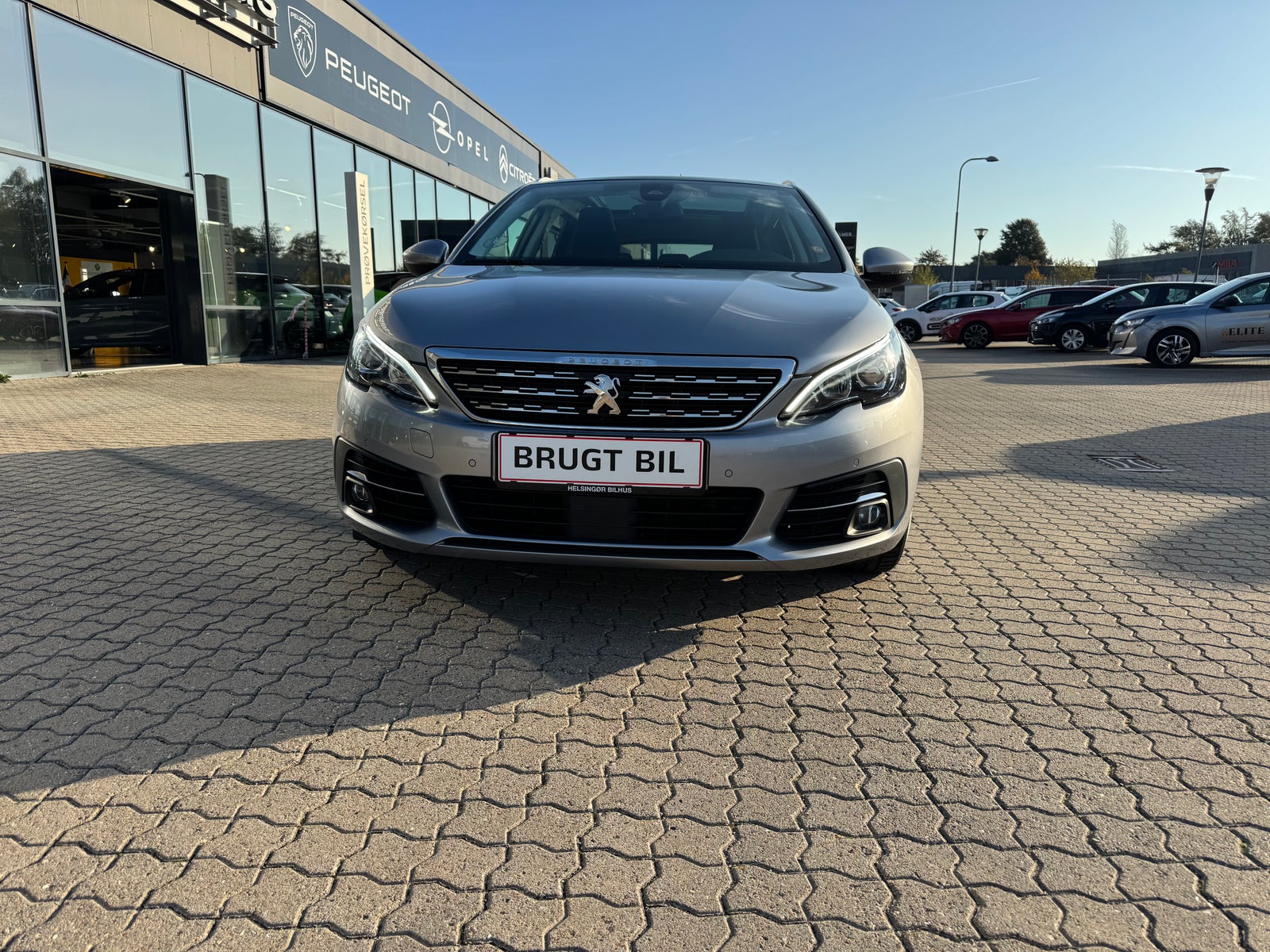 Billede af Peugeot 308 1,5 BlueHDi 130 Allure+ Sky SW